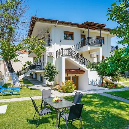 Apartman Karydies